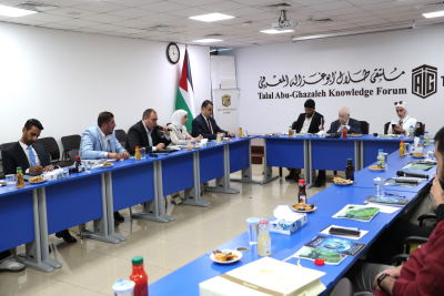 جلسة الحوارية مع الدكتور طلال أبوغزاله بحضور وفد شبابي من مبادرة  بواسل